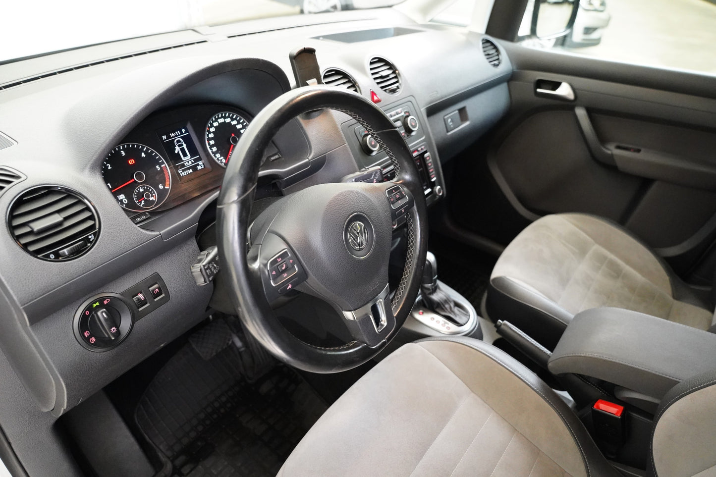 Volkswagen Caddy 2.0 TDI 103 kW Edition 30