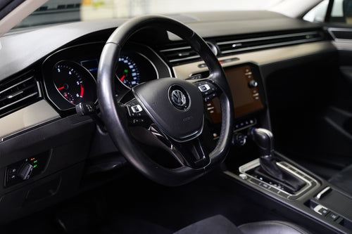 Volkswagen Passat 2.0 TDI 140kW 4Motion Highline – foto 14