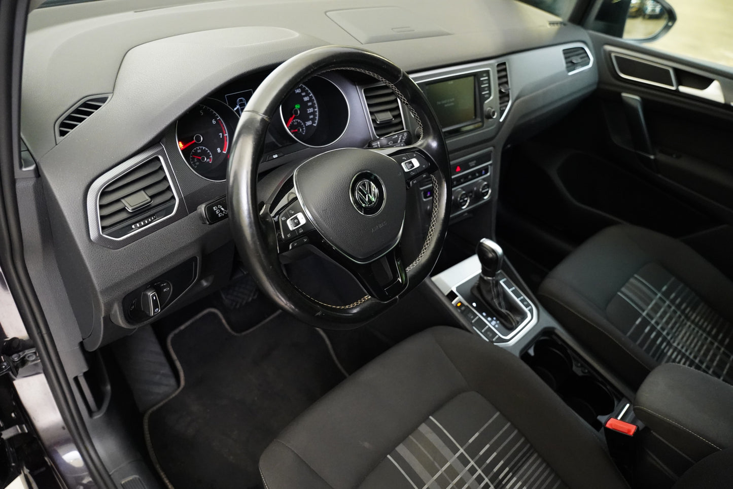 Volkswagen Golf 1.4 TSI 92 kW DSG Lounge