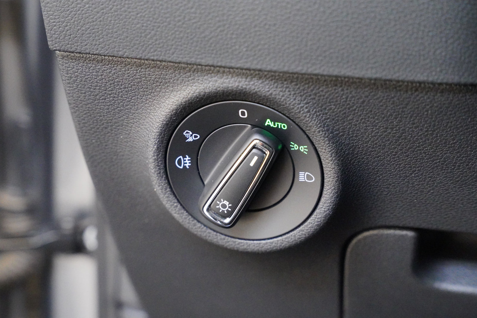 Škoda Karoq 1.5 TSI 110 kW Top Selection – foto 14