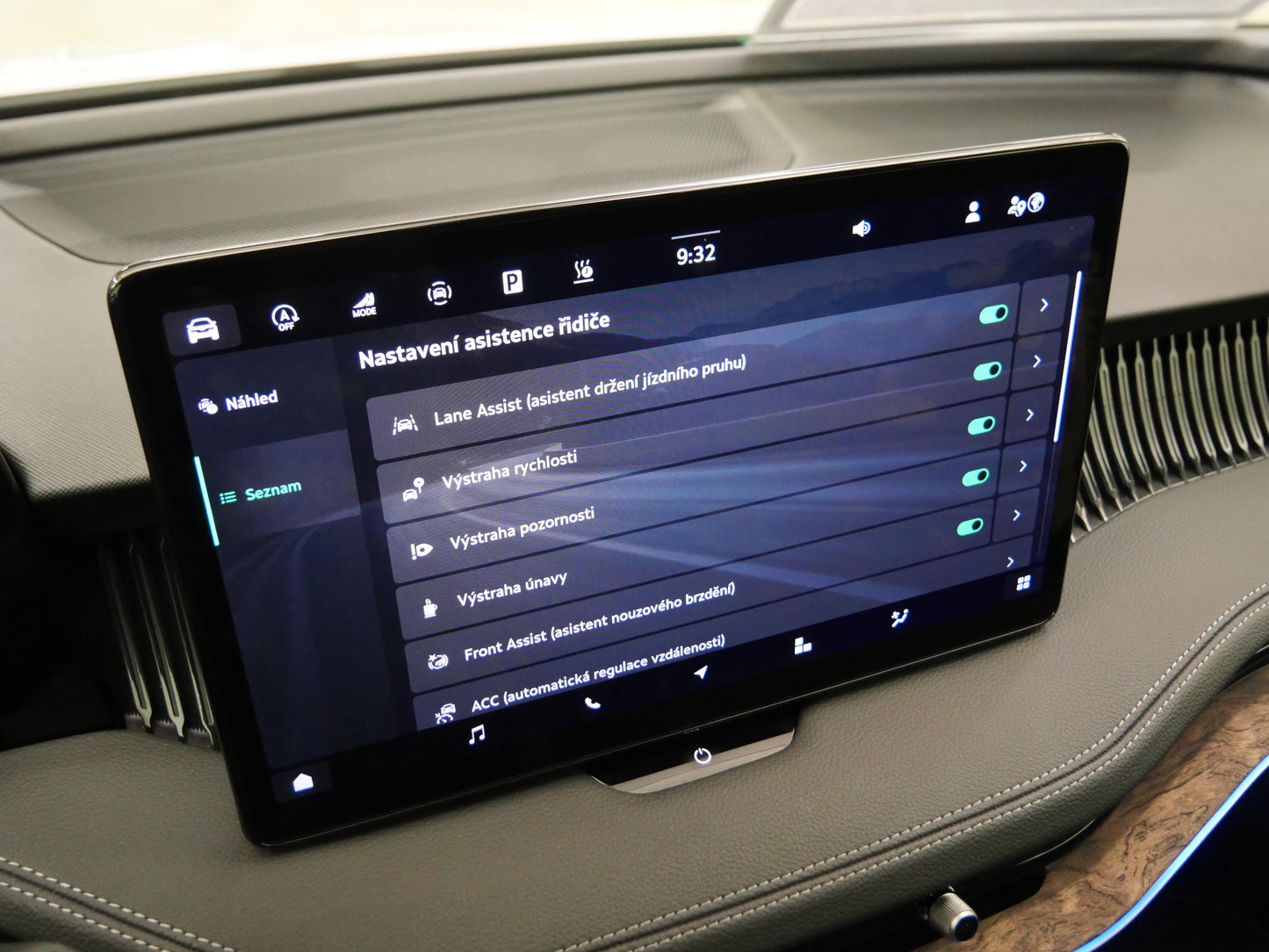 ŠKODA Superb 2.0 TDI 110 kW DSG L&K