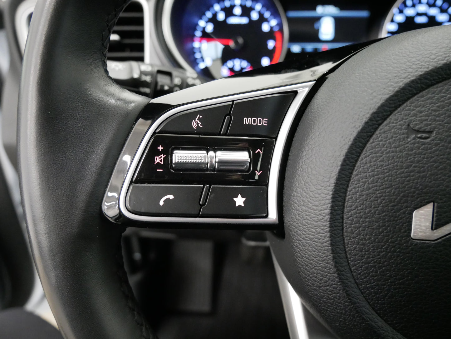 Kia Ceed 1.0 T-GDI 74 kW Spin