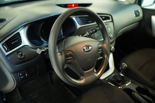 Kia Ceed 1.4 CVVT 74 kW – foto 14
