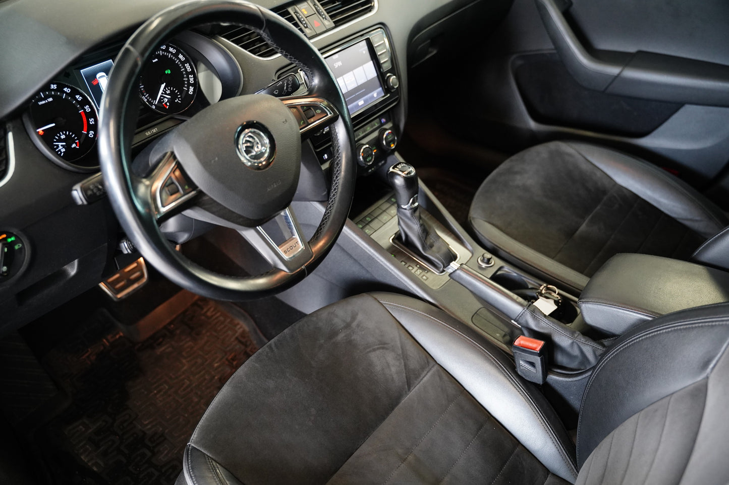 Škoda Octavia 2.0 TDI 135 kW 4X4 DSG SCOUT