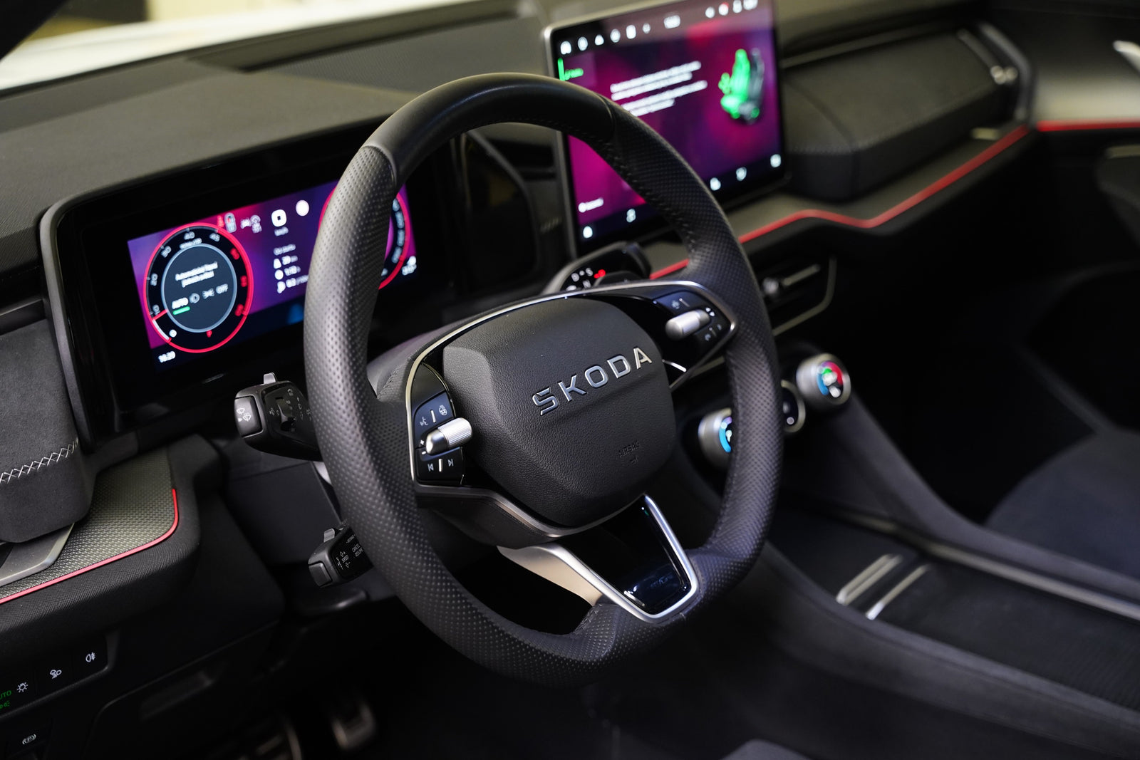 Škoda Kodiaq 2.0 TDI 142 kW 4x4 Sportline – foto 14