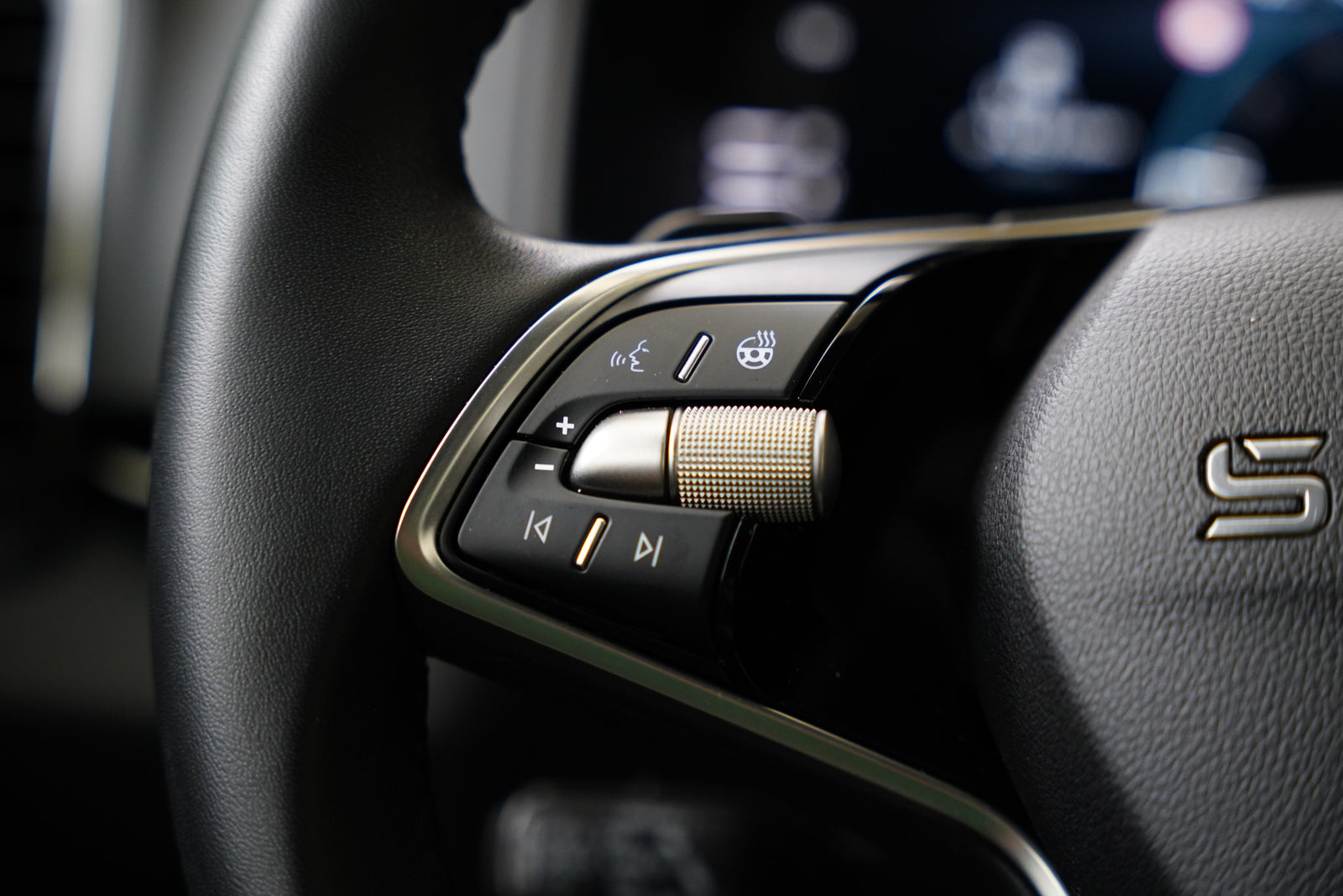 Škoda Karoq 1.5 TSI 110 kW Top Selection – foto 14