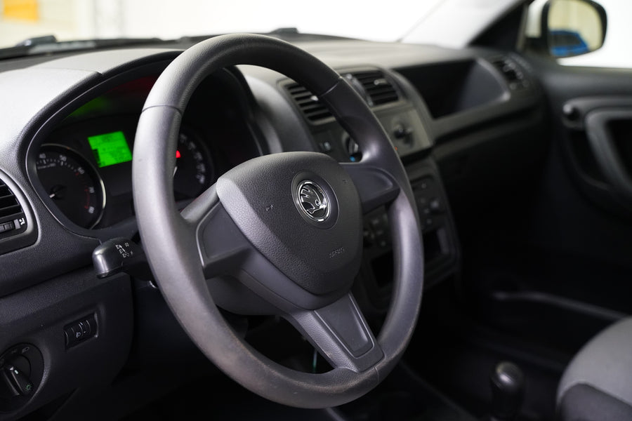 Škoda Fabia 1.4 16V 63 kW Tour Active – foto 14
