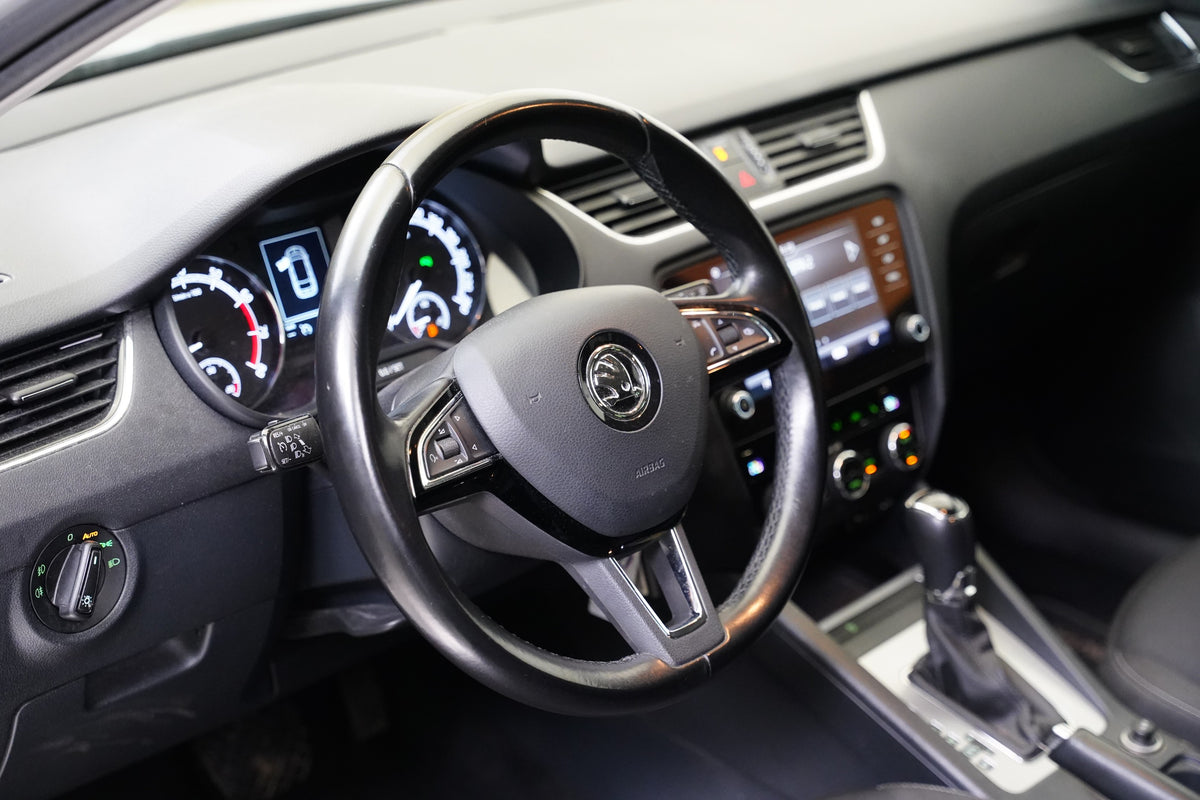Škoda Octavia 1.4 TSI 110 kW Ambition – foto 14