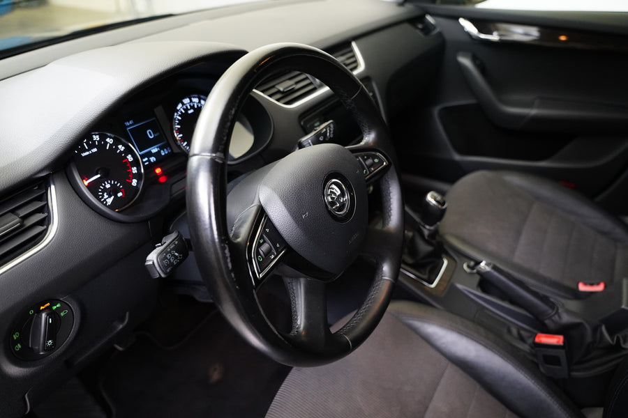 Škoda Octavia 2.0 TDI 110 kW – foto 14