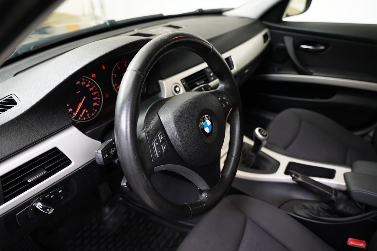 BMW Řada 3 18 105 kW – foto 14