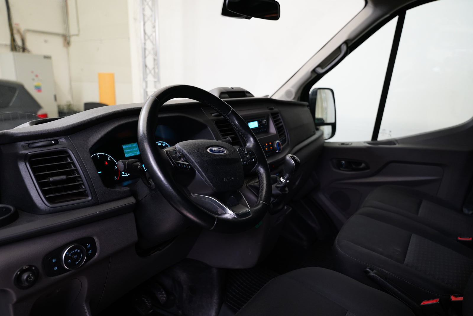Ford Transit 2.0 EcoBlue 96 kW Trend – foto 14