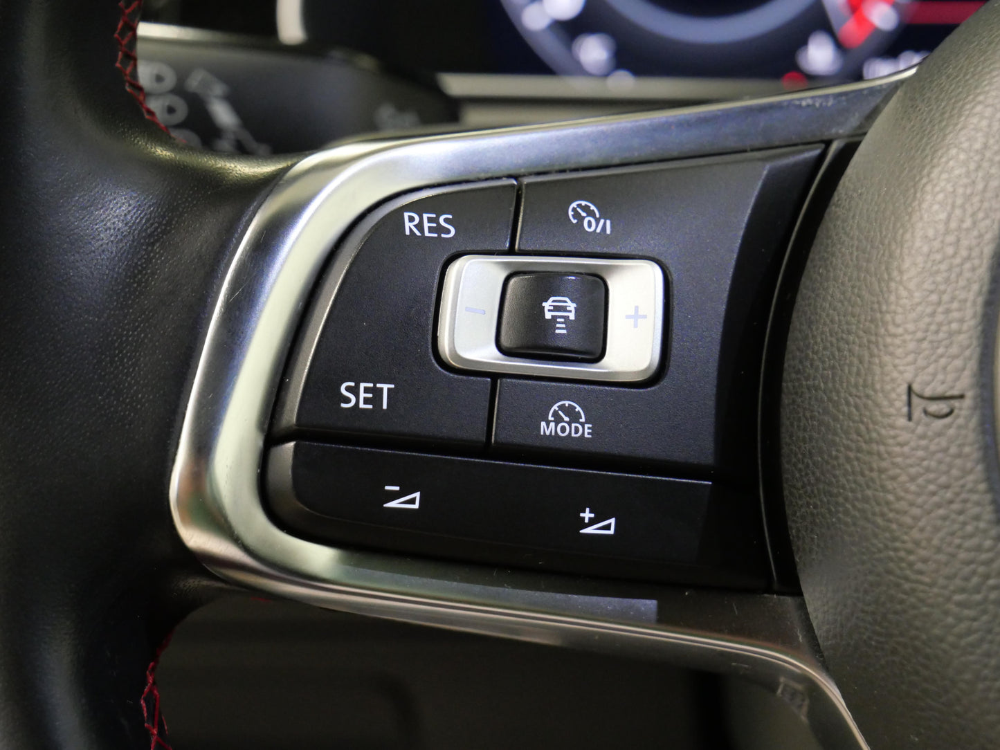 Volkswagen Golf 2.0 TSI 169 kW GTI