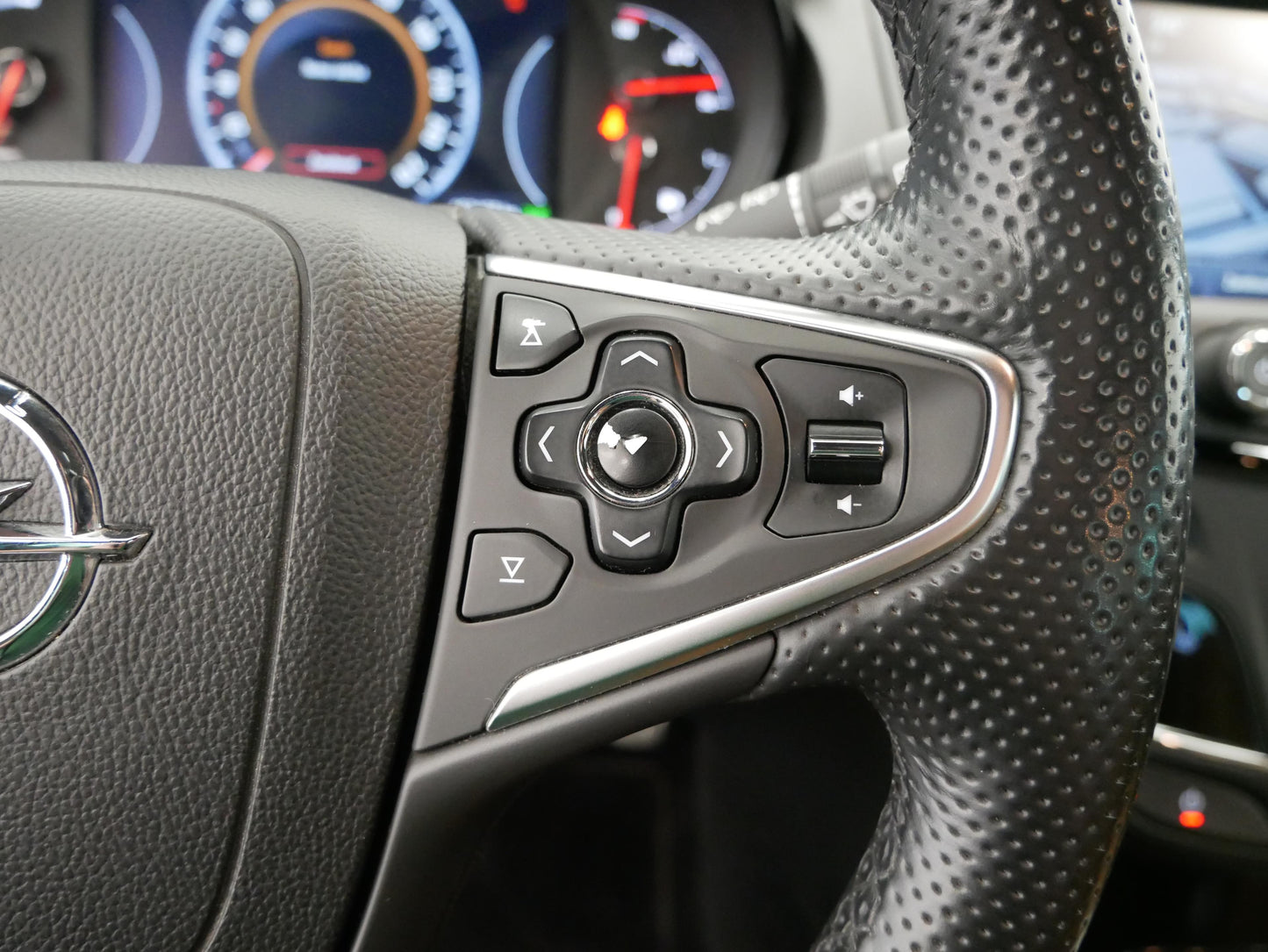 Opel Insignia 2.0 TDCI 103 kW Sports Tourer
