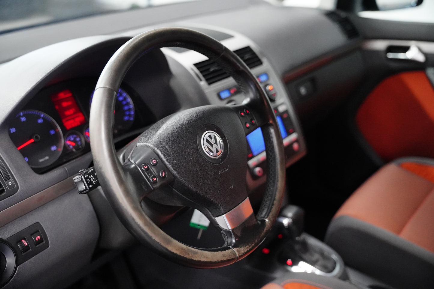 Volkswagen Touran 2.0 TDI 125 kW CrossTouran