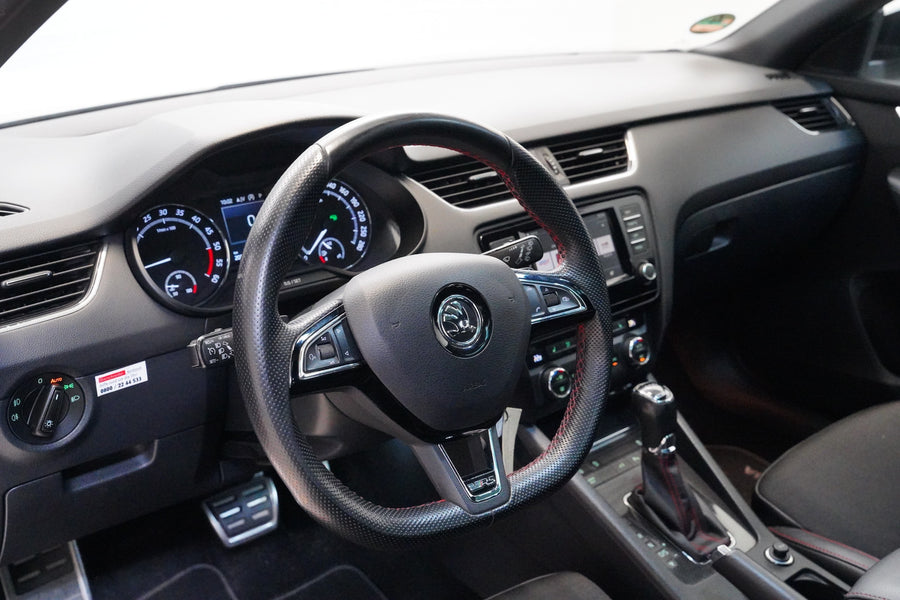 Škoda Octavia 2.0 TDI 135 kW RS Challenge – foto 14