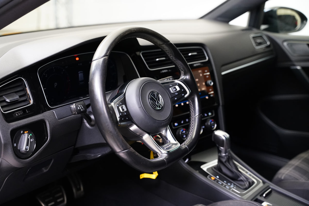 Volkswagen Golf 2.0 TDI 135 kW GTD – foto 14