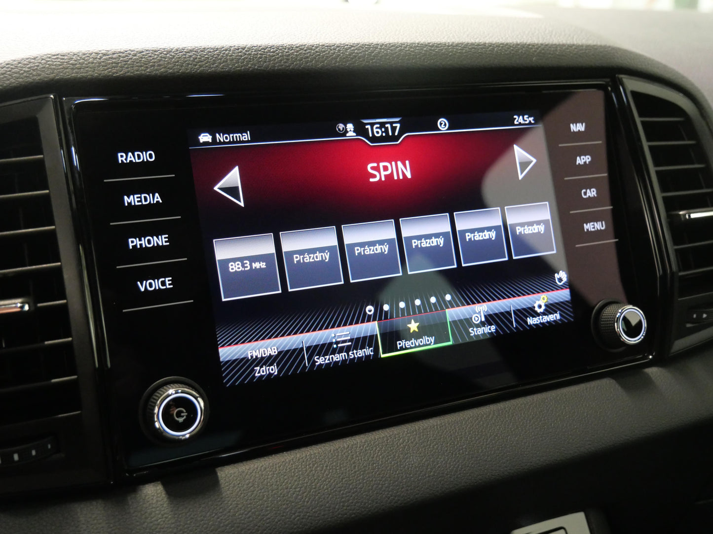 Škoda Karoq 2.0 TSI 140 kW Sportline