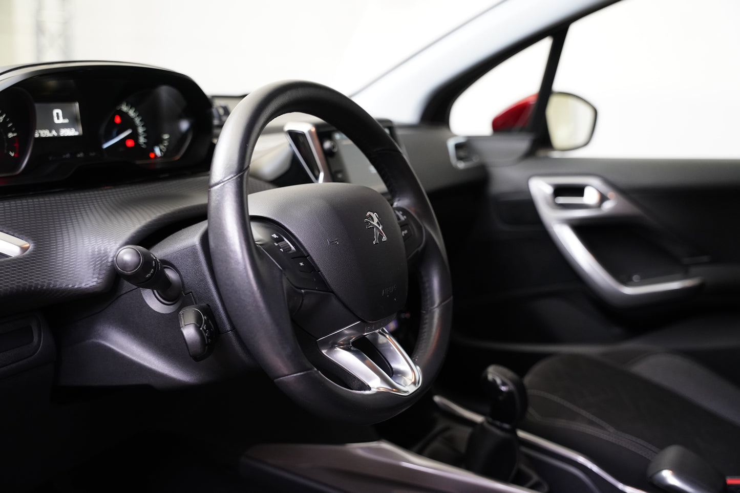 Peugeot 2008 1.2 PureTech 61 kW