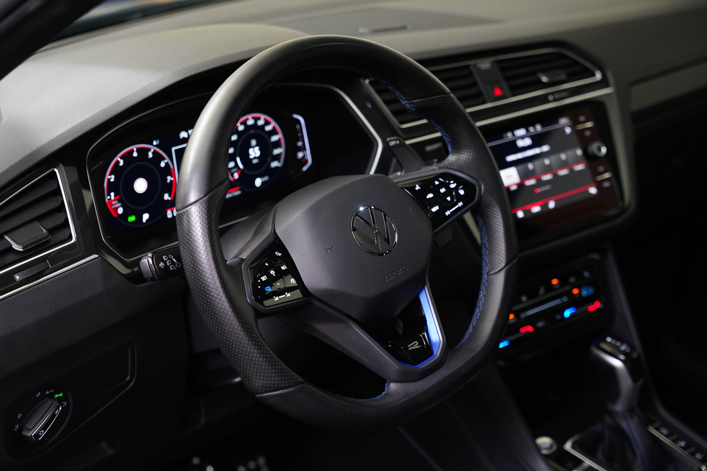 Volkswagen Tiguan 2.0 TSI 235 kW DSG 4Motion R