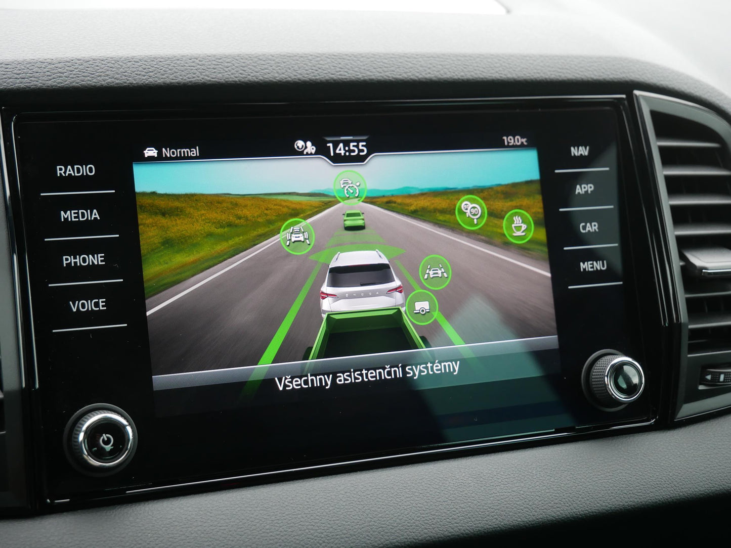 Škoda Karoq 1.5 TSI 110 kW Sportline