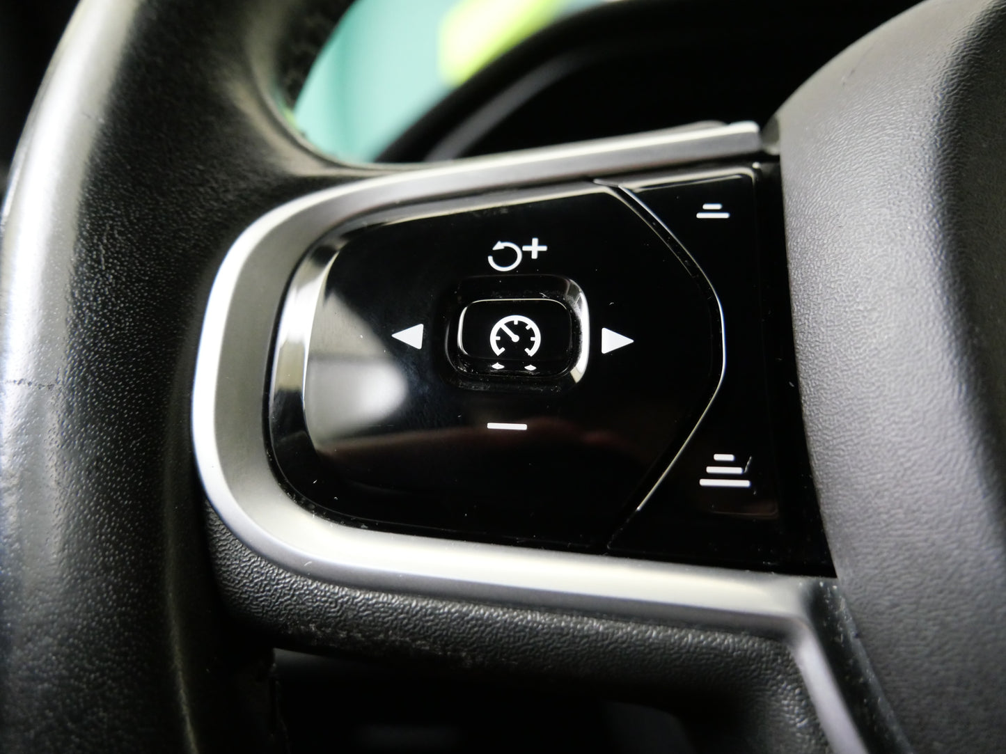 Volvo V90 D3 110 kW AUT Momentum