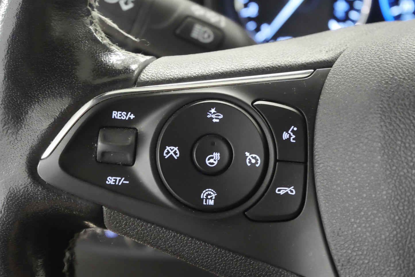 Opel Insignia 2.0 D 128 kW Business Edition