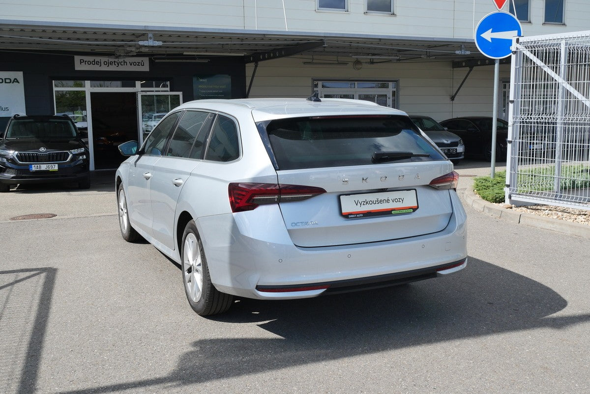 Škoda Octavia 2.0 TDI 110kW DSG SE Combi