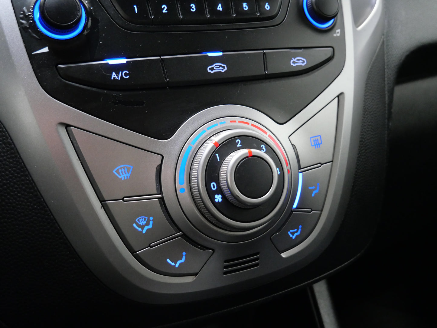 Hyundai ix20 1.4i 66 kW