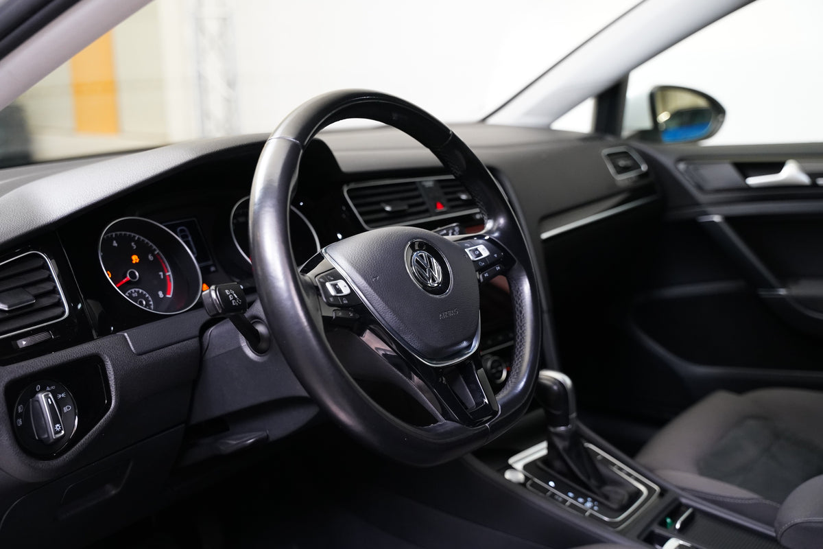 Volkswagen Golf 1.4 TGI 81 kW DSG Highline – foto 14