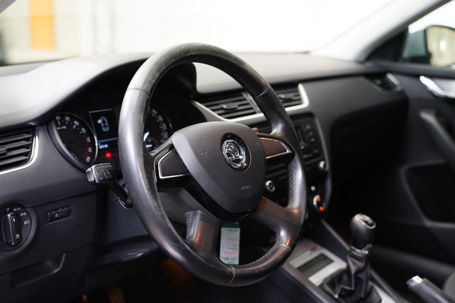 Škoda Octavia 2.0 TDI 110 kW Ambitione – foto 14
