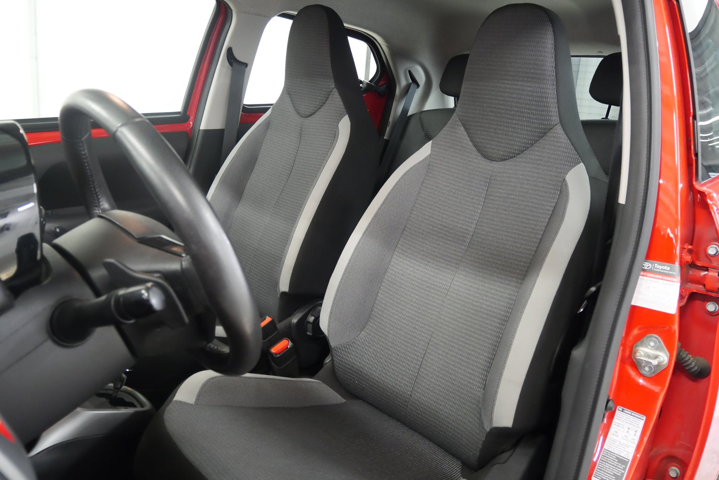 Toyota Aygo 1.0 VVT-i 53 kW X-Play