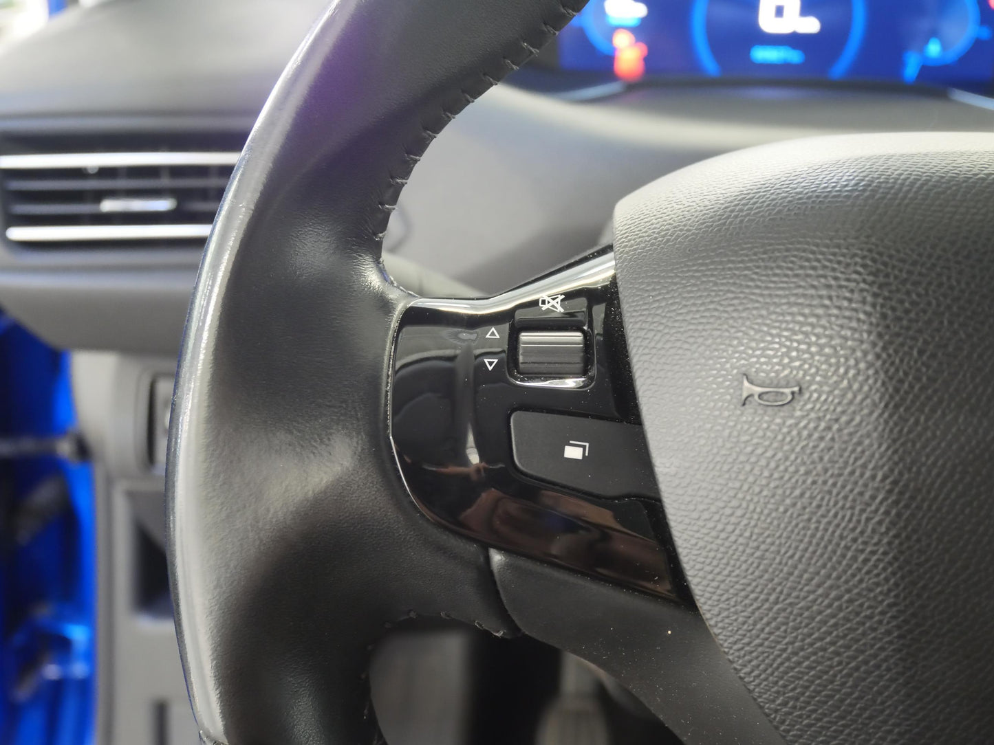 Peugeot 308 1.5 BlueHDI 96 kW ACTIVE PACK