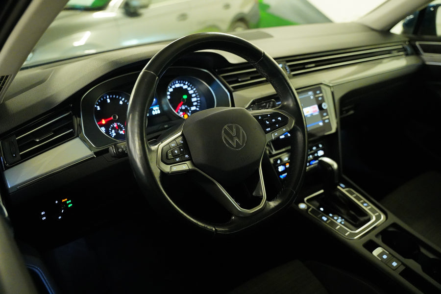 Volkswagen Passat 2.0 TDi 110kW – foto 14