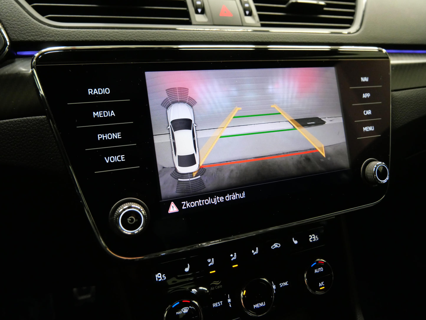 ŠKODA Superb 2.0 TDI 110 kW DSG Sportline