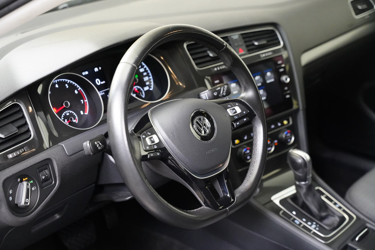 Volkswagen Golf 1.4 TSI 92 kW Comfortline – foto 14