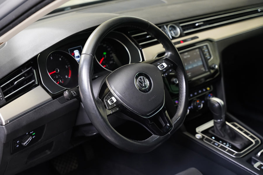 Volkswagen Passat 2.0 TDI 110kW DSG Highline – foto 14
