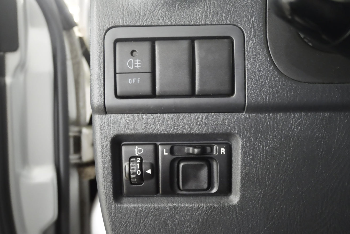 Suzuki Jimny 1.3i 62 kW 4x4