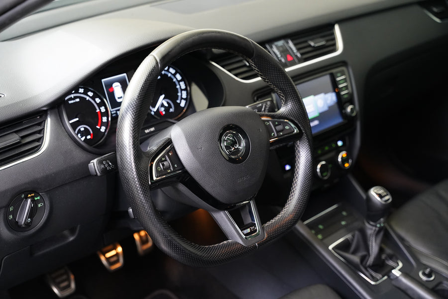 Škoda Octavia 2.0 TDI 135 kW RS – foto 14