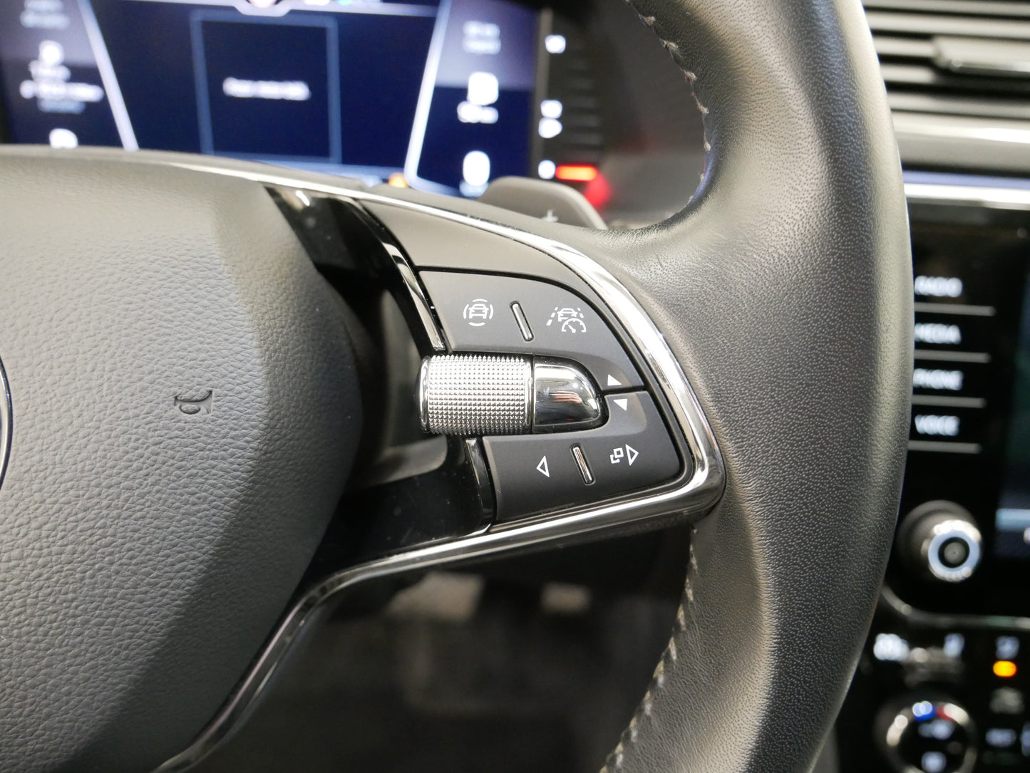 Škoda Superb 2.0 TDI 110 kW L&K