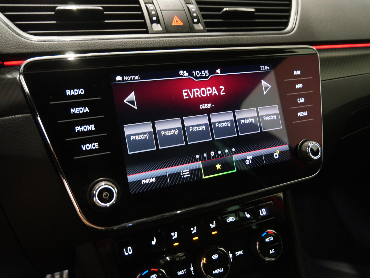 Škoda Superb 2.0 TDI 110 kW SportLine