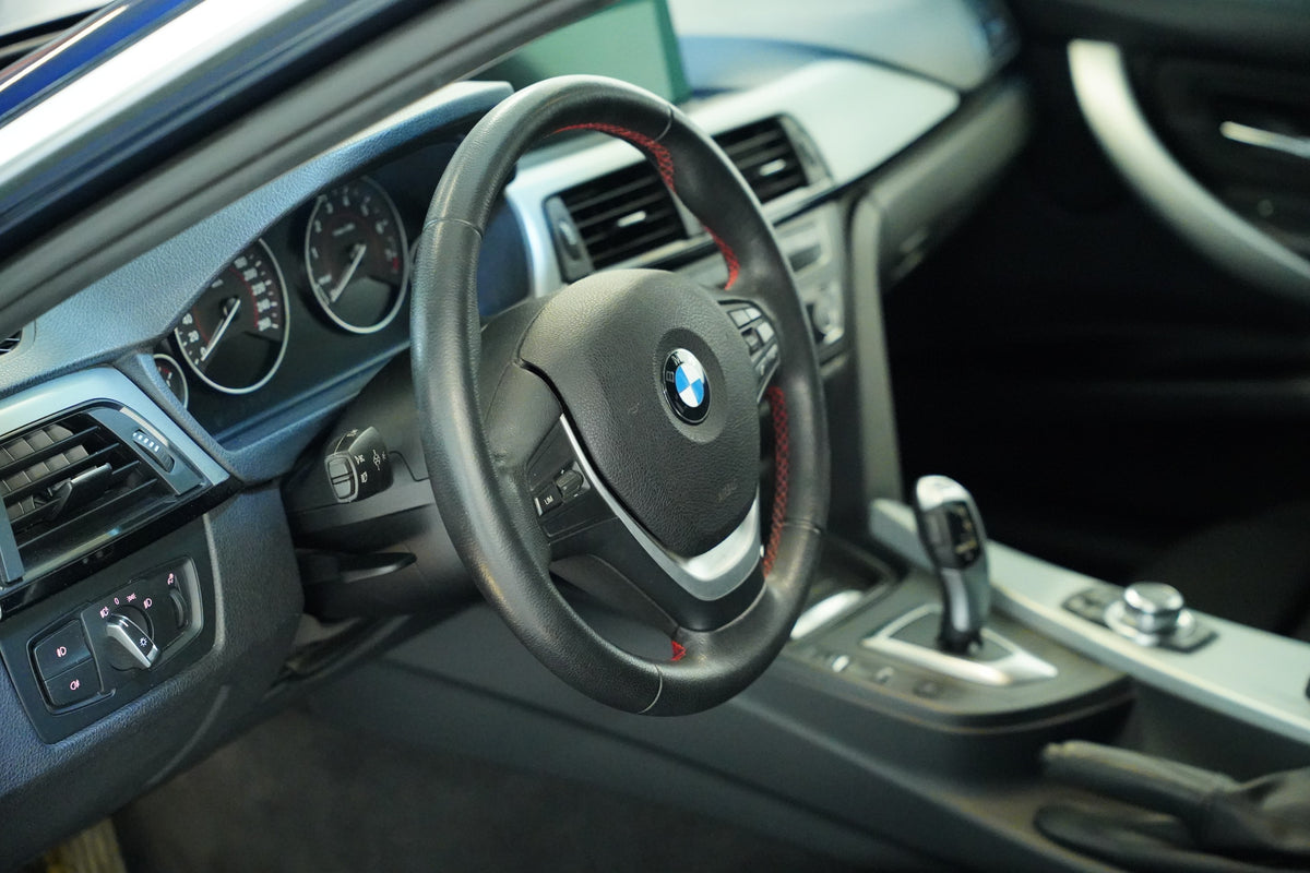 BMW Řada 3 328i 180 kW Sport-Line – foto 14