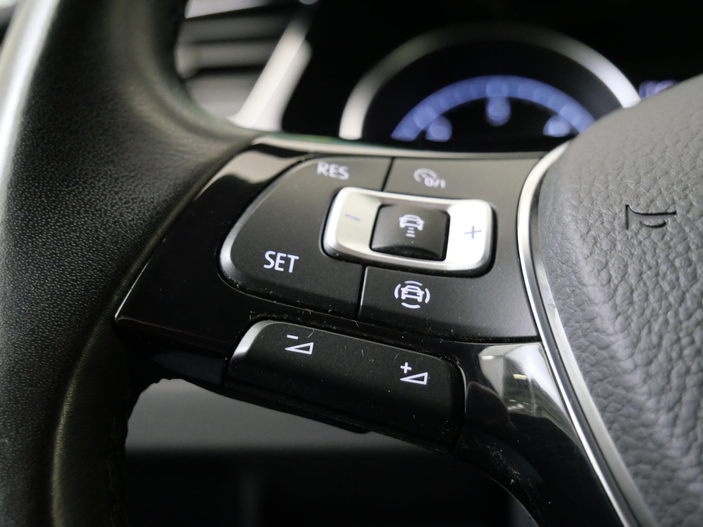 Volkswagen Touran 2.0 TDI 110 kW IQ Drive