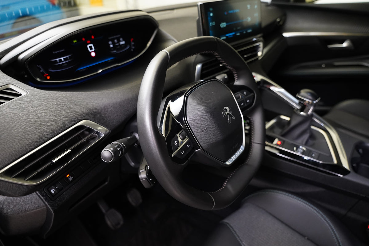 Peugeot 5008 1.2 PureTech 96 kW ALLURE