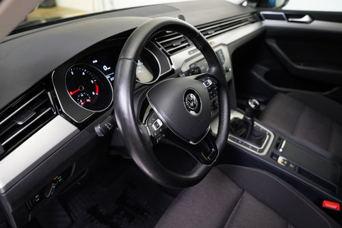 Volkswagen Passat 2.0 TDI 110 kW – foto 14