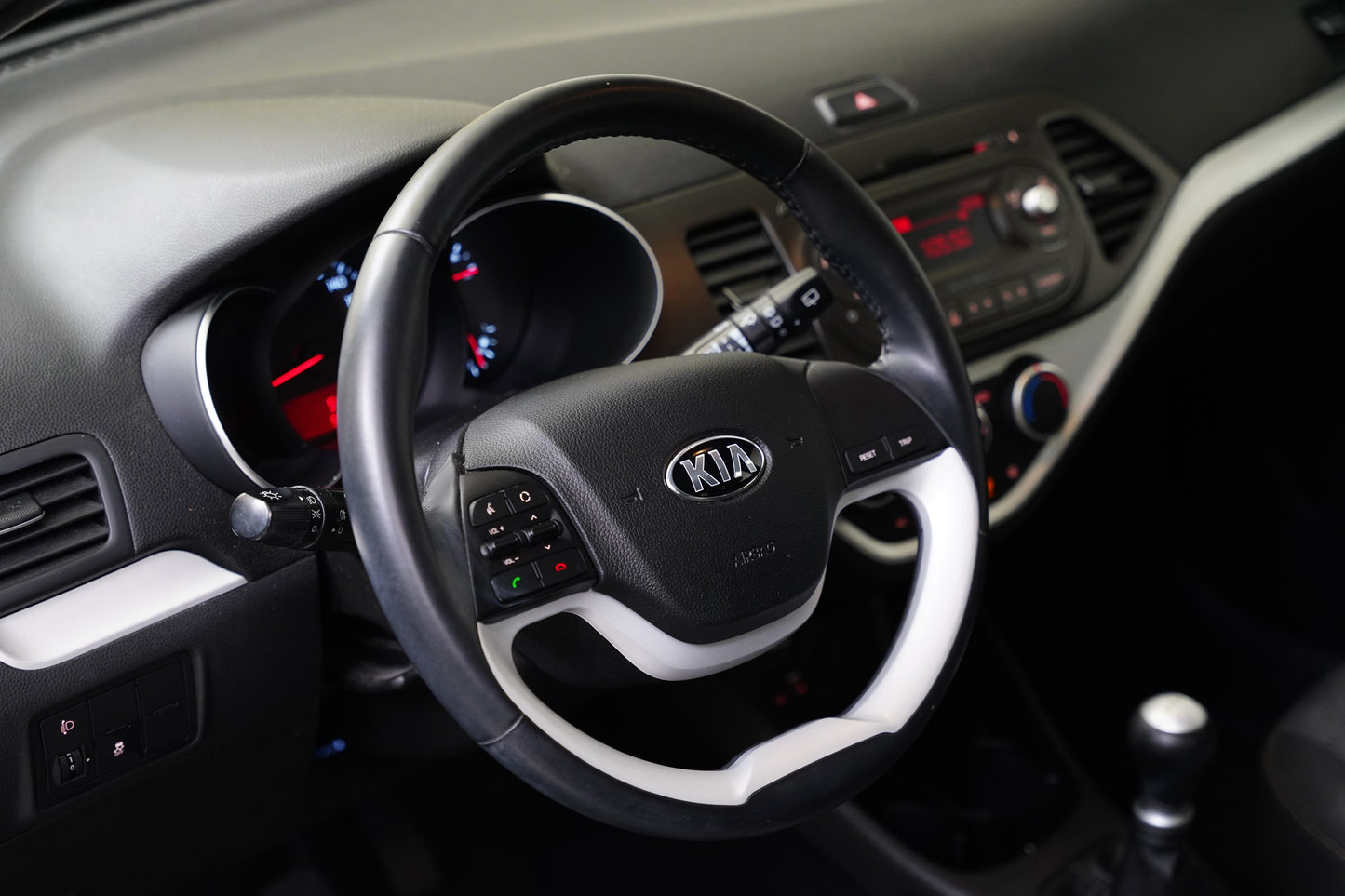 Kia Picanto 1.0 i  49 kW Sensation