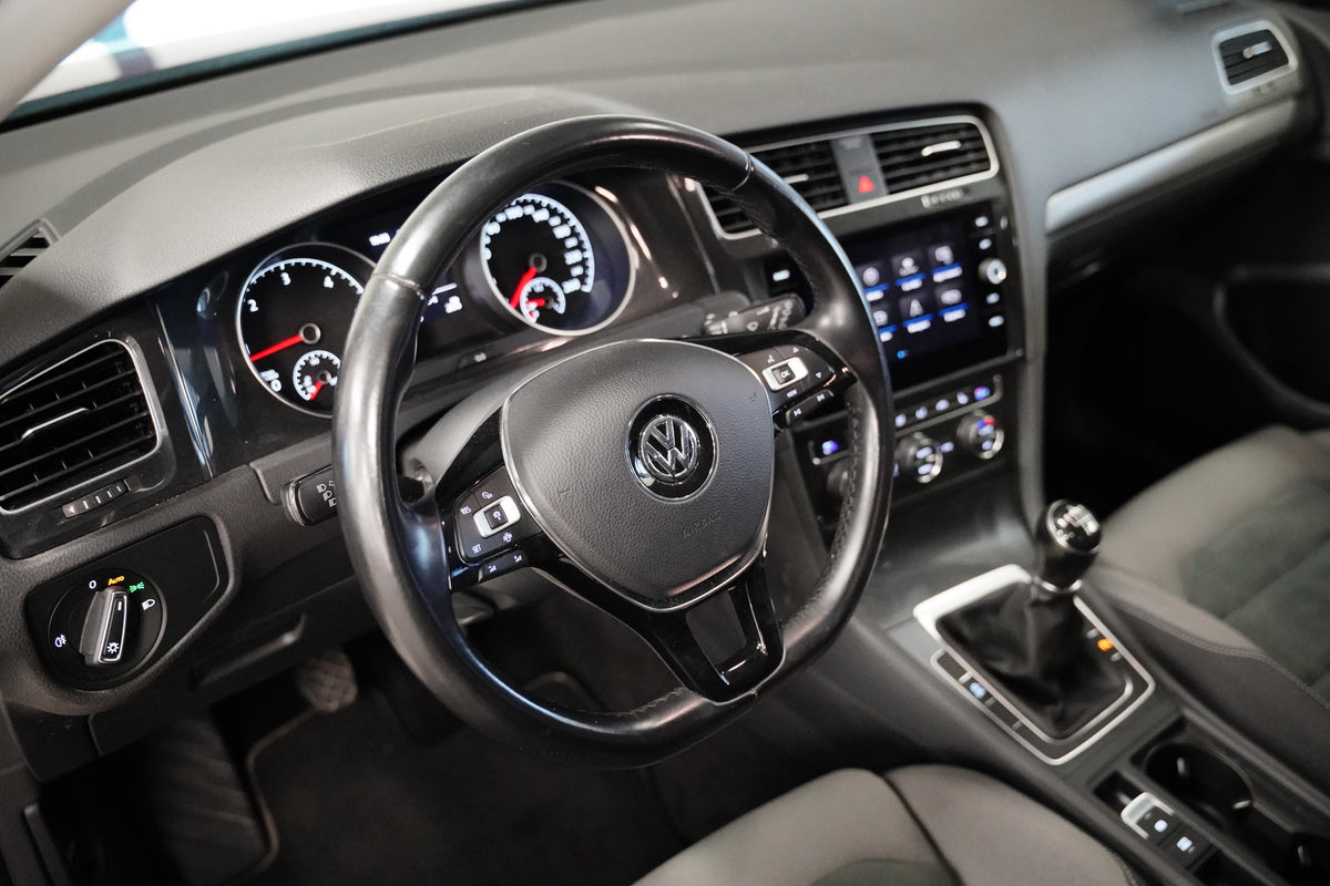 Volkswagen Golf 2.0 TDI 110 kW Comfortline – foto 14