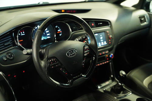 Kia Ceed 1.6 CRDI 100 kW – foto 14