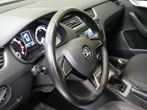 Škoda Octavia 1.8 TSI 132 kW Ambition Plus – foto 14