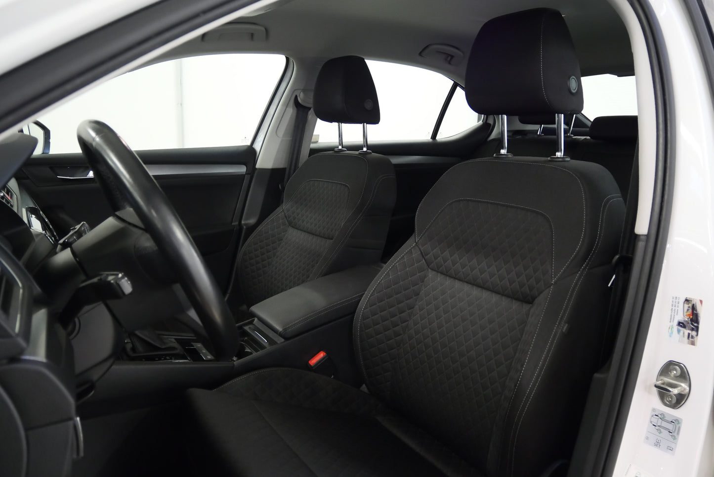 Škoda Superb 2.0 TDI 110 kW DSG Style