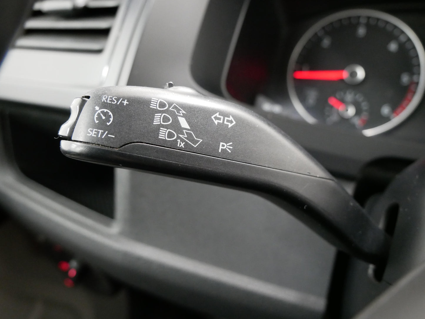 Volkswagen Transporter 2.0 TDI 75 kW KR